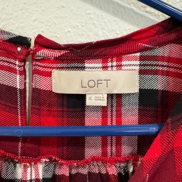 Loft Women's Red Black Plaid Long Sleeved Blouse Top XL - Picture 3 of 8